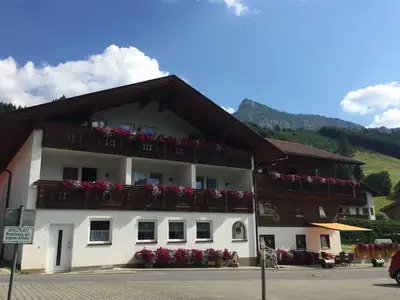 Ferienwohnung für 4 Personen (85 m²) in Tannheim 2/10