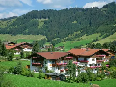 Ferienwohnung für 6 Personen in Tannheim 2/10