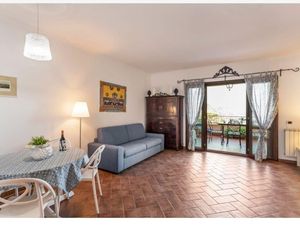 23588353-Ferienwohnung-4-Taormina-300x225-4