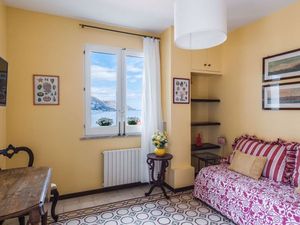 23660386-Ferienwohnung-3-Taormina-300x225-1