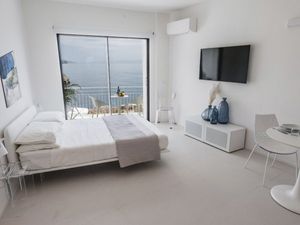 23674346-Ferienwohnung-2-Taormina-300x225-3