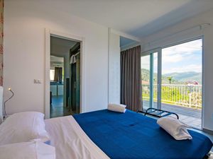 22440857-Ferienwohnung-4-Taormina-300x225-4