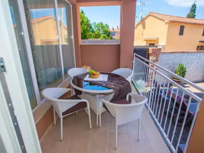 Ferienwohnung für 6 Personen (52 m²) in Tar 3/10