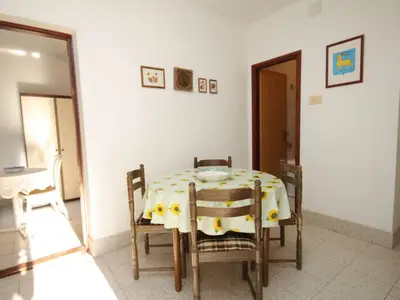 Ferienwohnung für 5 Personen in Tar 4/10