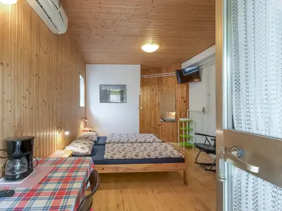 Ferienwohnung für 2 Personen (25 m²) in Tar 2/10
