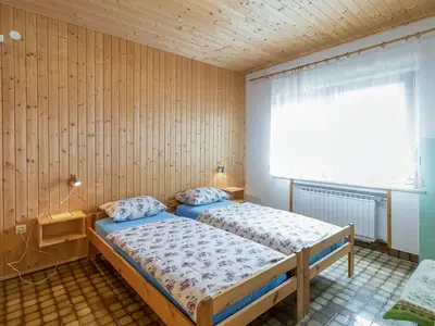 Ferienwohnung für 3 Personen (30 m²) in Tar 9/10