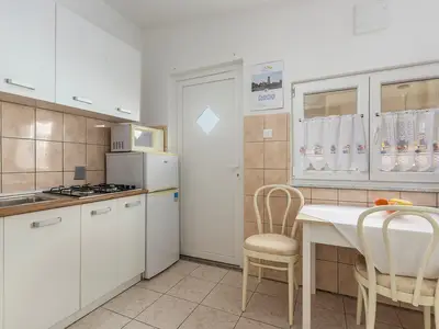 Ferienwohnung für 3 Personen (30 m²) in Tar 4/10