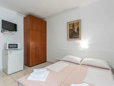 Ferienwohnung für 2 Personen (23 m²) in Tar 8/10
