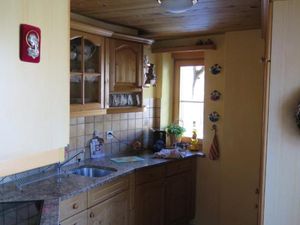 6940478-Ferienwohnung-5-Tarasp-300x225-5