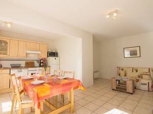 23837779-Ferienwohnung-4-Tarnos-300x225-0