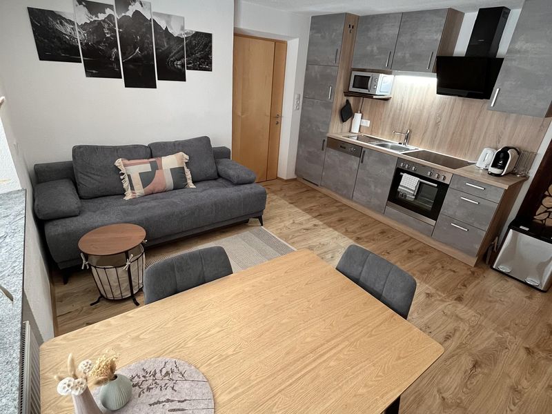 23587951-Ferienwohnung-3-Tarrenz-800x600-2