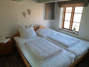 23987030-Ferienwohnung-6-Tating-300x225-1