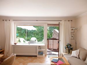 23898660-Ferienwohnung-4-Tating-300x225-2