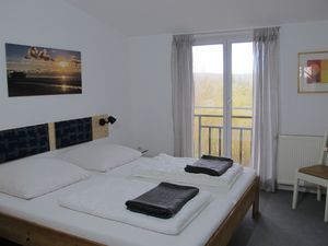 23898712-Ferienwohnung-4-Tating-300x225-3