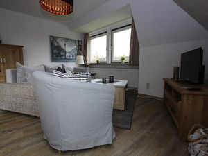 23279057-Ferienwohnung-4-Tating-300x225-2