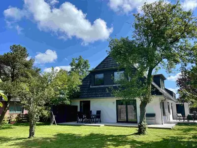 Ferienwohnung für 6 Personen (106 m²) in Tating 1/10