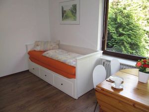 19273330-Ferienwohnung-3-Tating-300x225-1