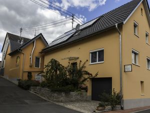 19712791-Ferienwohnung-2-Tauberbischofsheim-300x225-1