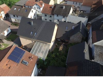 Luftbild Loft und Innenhof mit Terrasse