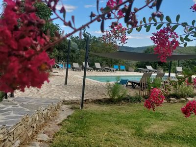 Piscine partagée Vallespir et fleurs