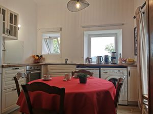 23370395-Ferienwohnung-2-Taulis-300x225-5