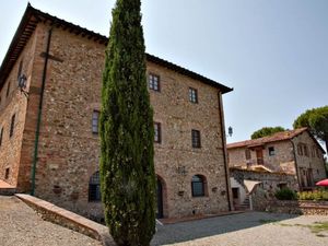 18142058-Ferienwohnung-4-Tavarnelle Val Di Pesa-300x225-3