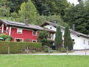 17574456-Ferienwohnung-4-Teisendorf-300x225-0