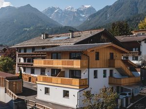 23177141-Ferienwohnung-4-Telfes im Stubai-300x225-2