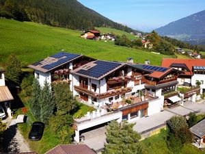 23280689-Ferienwohnung-2-Telfes im Stubai-300x225-0