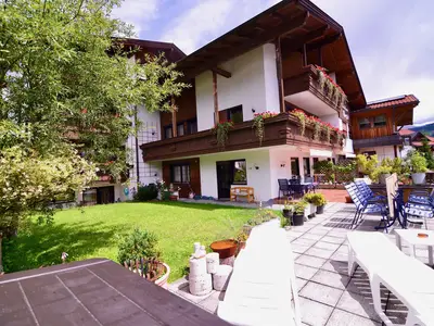 Zimmer 24 garten 4