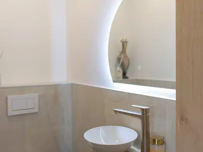 Separate Toilette