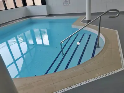PoolOfHouse