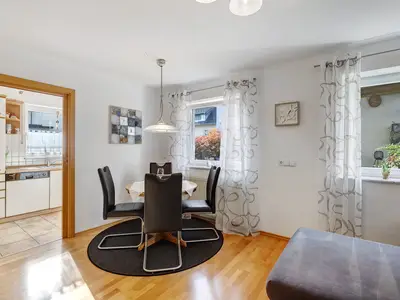 Photo, INSIDE, OUTSIDE