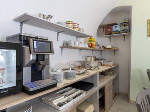 23908285-Ferienwohnung-6-Terzorio-300x225-5