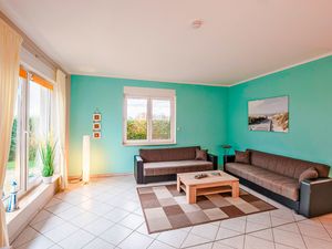 23971595-Ferienwohnung-4-Tessmannsdorf-300x225-2