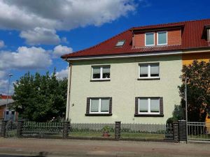 6384948-Ferienwohnung-4-Teterow-300x225-1