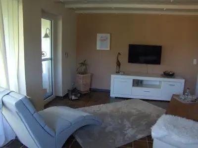 Wohnzimmer Bild 4