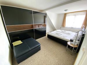 24047776-Ferienwohnung-6-Thale-300x225-2