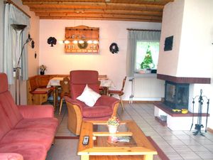 23332074-Ferienwohnung-7-Thalfang-300x225-5