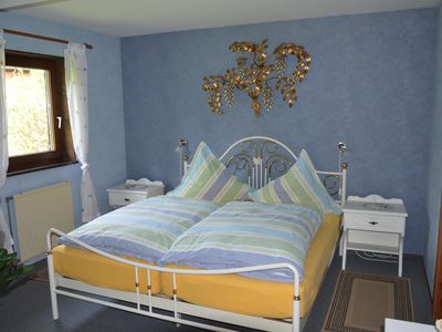 37 Schlafzimmer 1