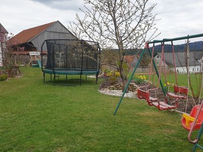 Spielplatz mit Trampolin