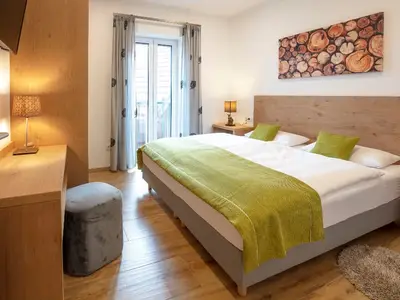 Ferienwohnungen Scherr Kiesenberg Fewo Abendsonne 8.jpg