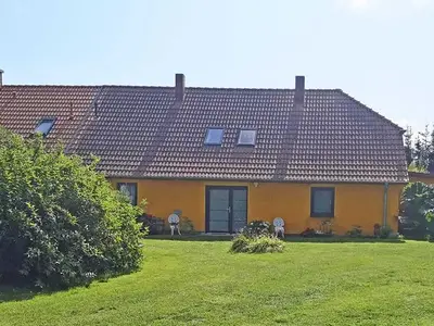 Ferienwohnung für 3 Personen (54 m²) in Thesenvitz 8/10