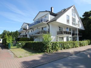 23957071-Ferienwohnung-4-Thiessow-300x225-0