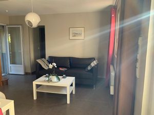 23370484-Ferienwohnung-4-Thuir-300x225-5