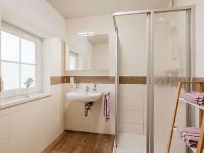 Ferienhaus Badezimmer
