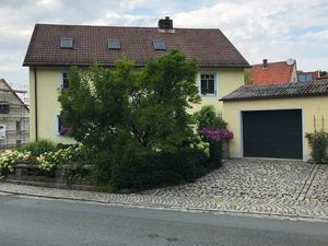 22486451-Ferienwohnung-7-Thurnau-300x225-1