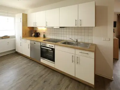 4-Kueche-Fewo-Falken