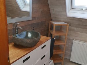 22958035-Ferienwohnung-6-Tiefenbronn-300x225-3