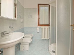 22240855-Ferienwohnung-7-Tignale-300x225-4